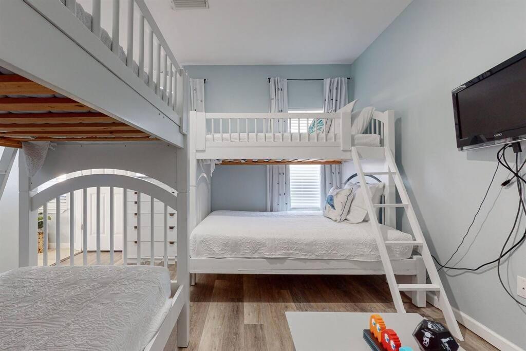 Eye-Catching Property W/ Picturesque Coastal Views Gulf Shores Εξωτερικό φωτογραφία