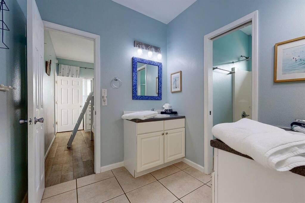 Eye-Catching Property W/ Picturesque Coastal Views Gulf Shores Εξωτερικό φωτογραφία