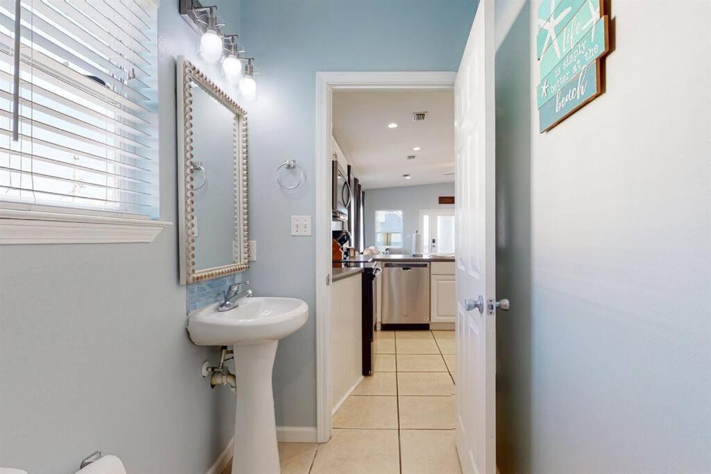 Eye-Catching Property W/ Picturesque Coastal Views Gulf Shores Εξωτερικό φωτογραφία
